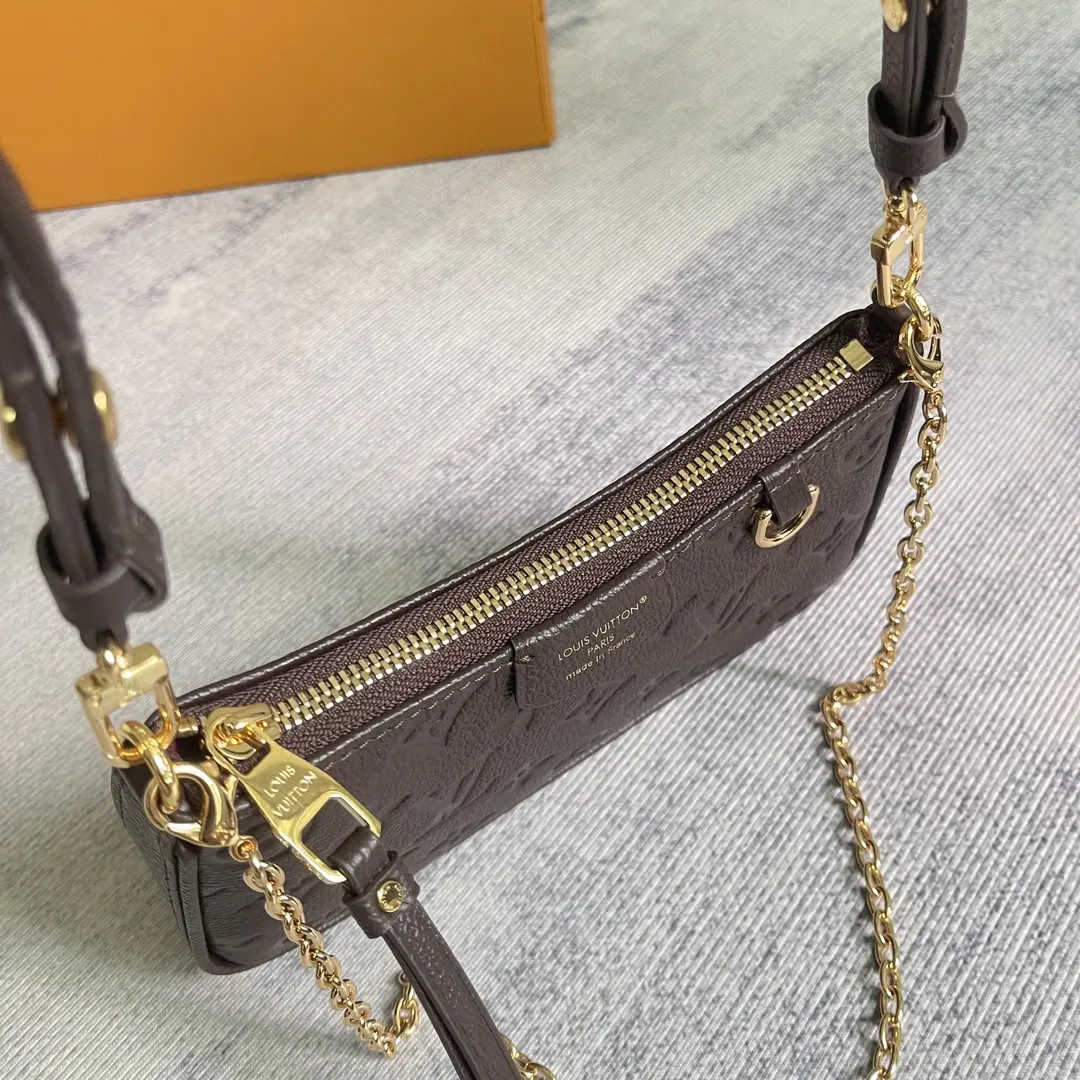 Black White Chain Bag Image 9 Black White Chain Bag Image 9
