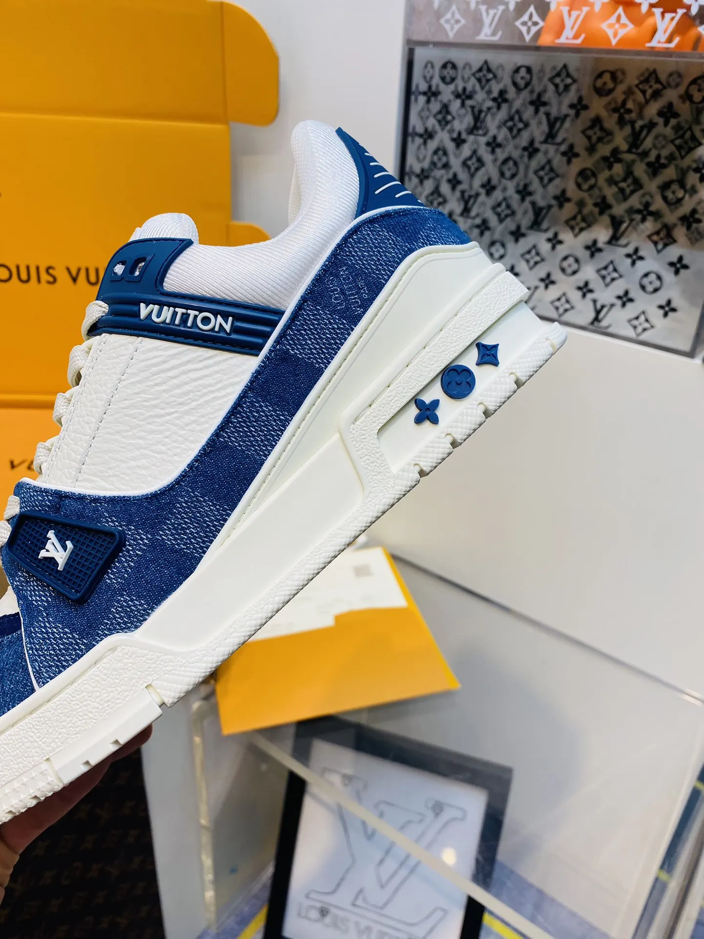 Louis Vuitton GG 运动鞋