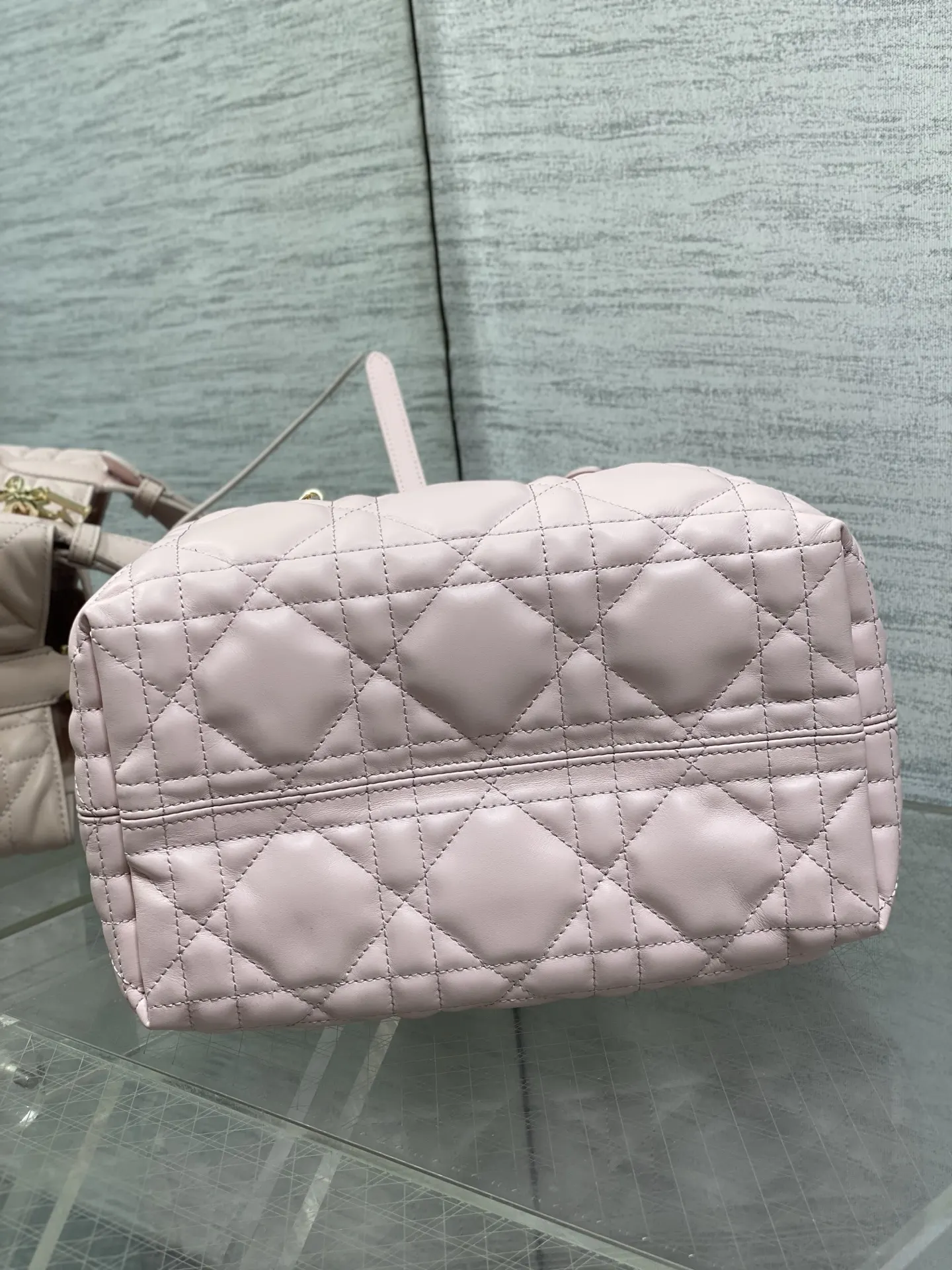 Dior Toujours 粉色小牛皮手袋 手提斜挎