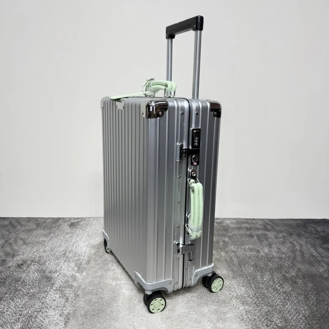 Black Silver Suitcase Travel Lightweight