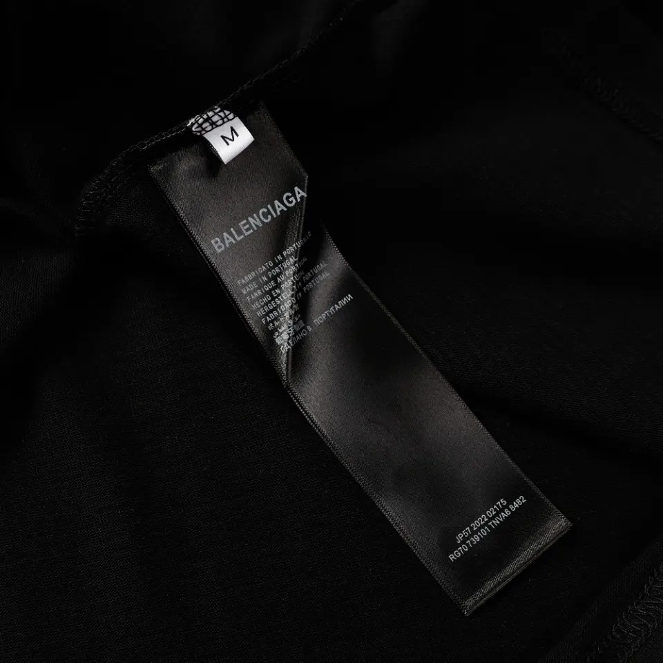 Balenciaga 黑色 短袖T恤 宽松休閒(數字8) Balenciaga 黑色 短袖T恤 宽松休閒(數字8)