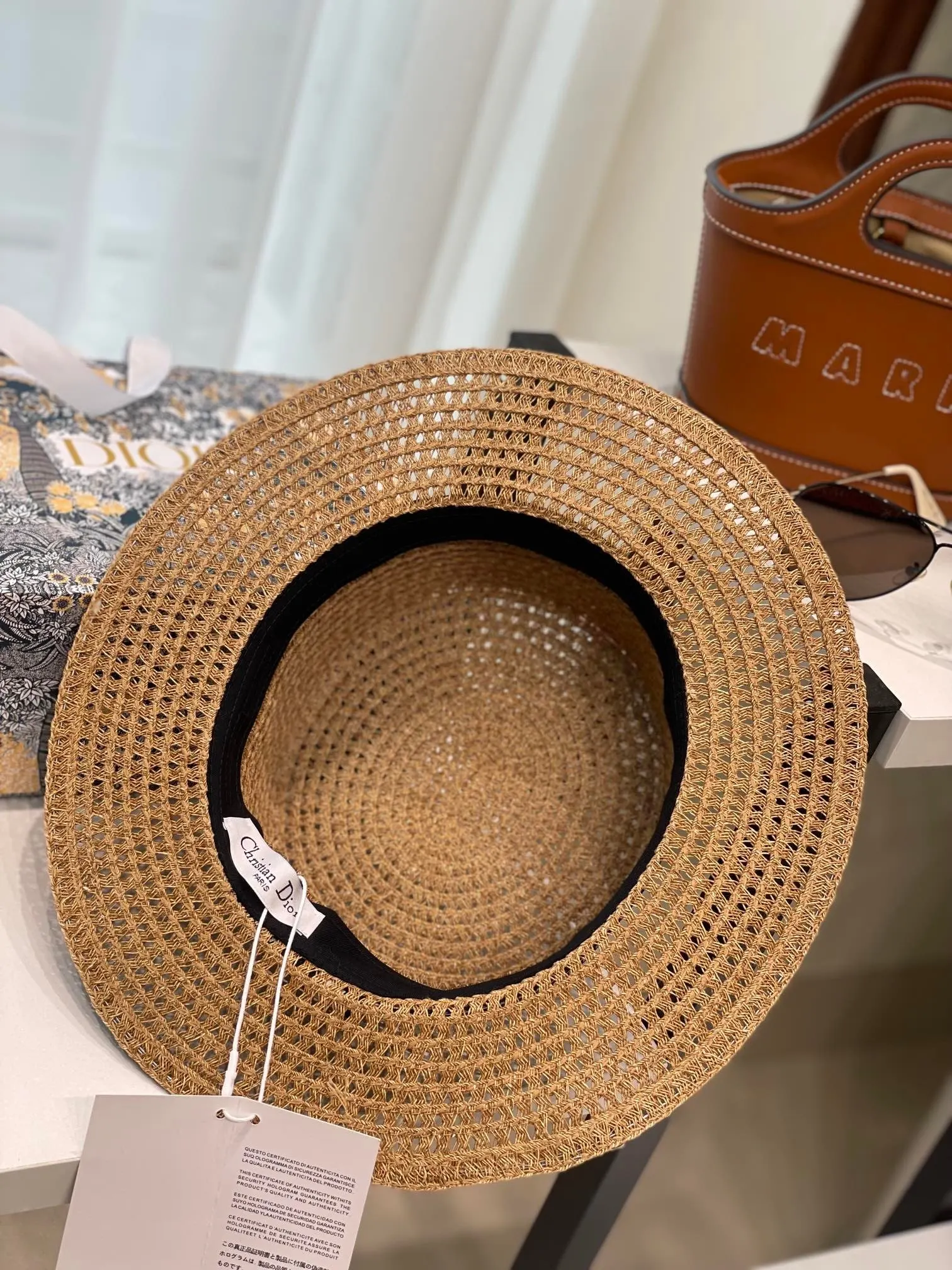 Dior 米色草编遮阳帽 黑色织带款