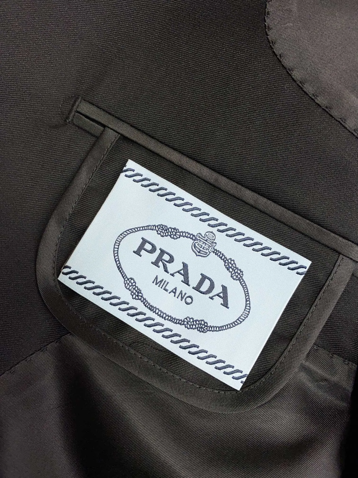 PRADA 西装套装 商务休闲款
