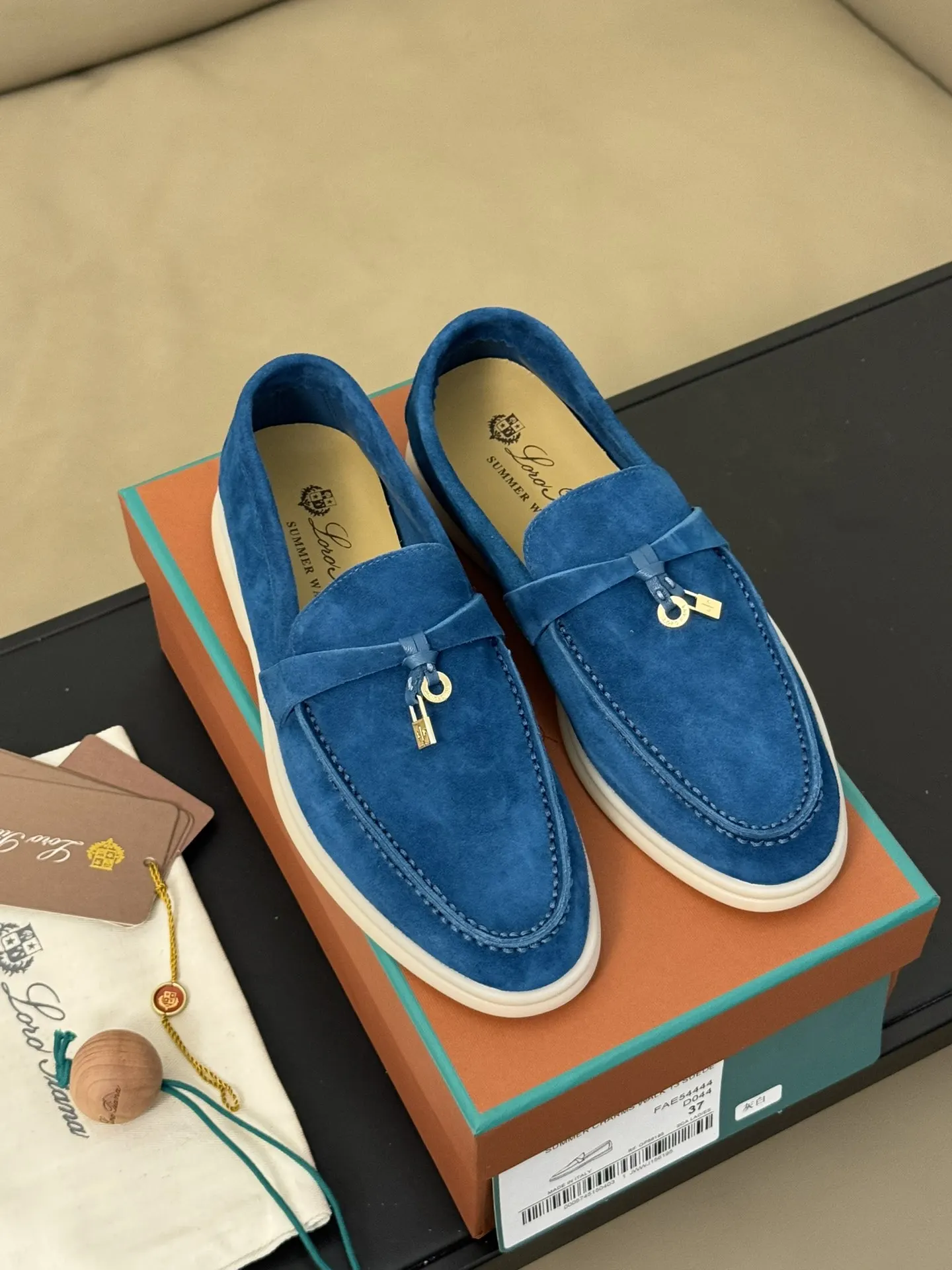 Loro Piana 运动鞋 休闲百搭款 款09
