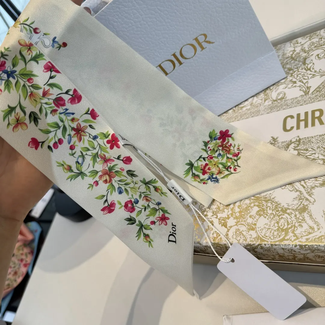 Dior 白色綠色花卉真絲髮帶 度假款