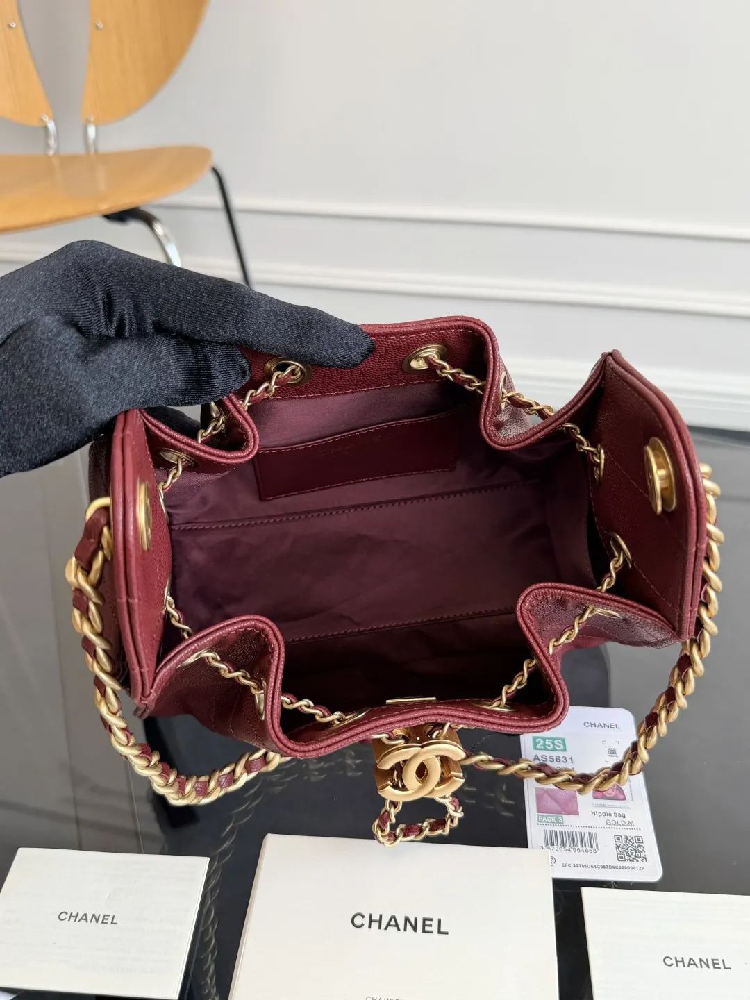 CHANEL 白色 紅色 小牛皮 腋下包 復古腋下背款