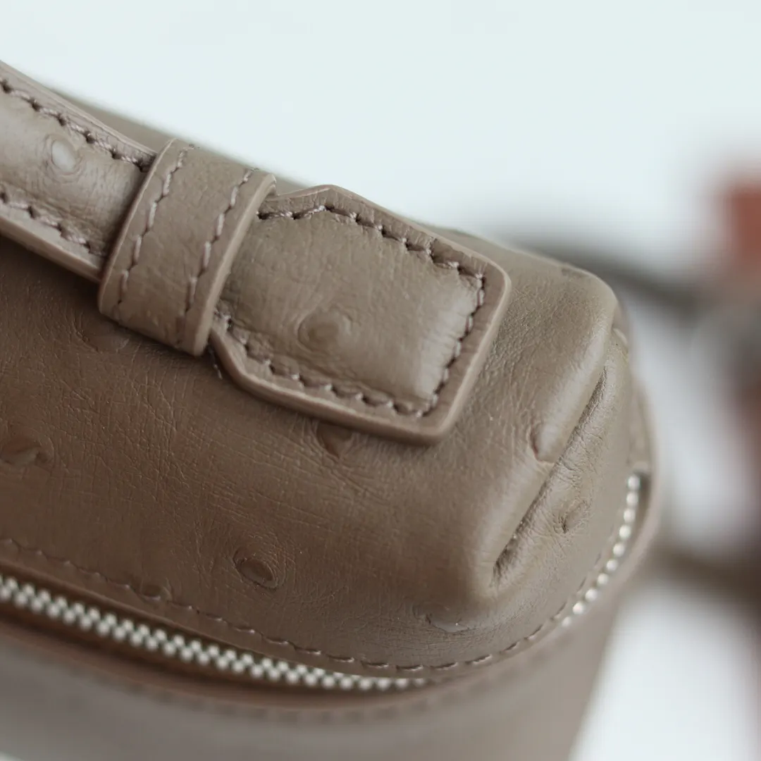 Clutch Bag Leather Image 12 Clutch Bag Leather Image 12