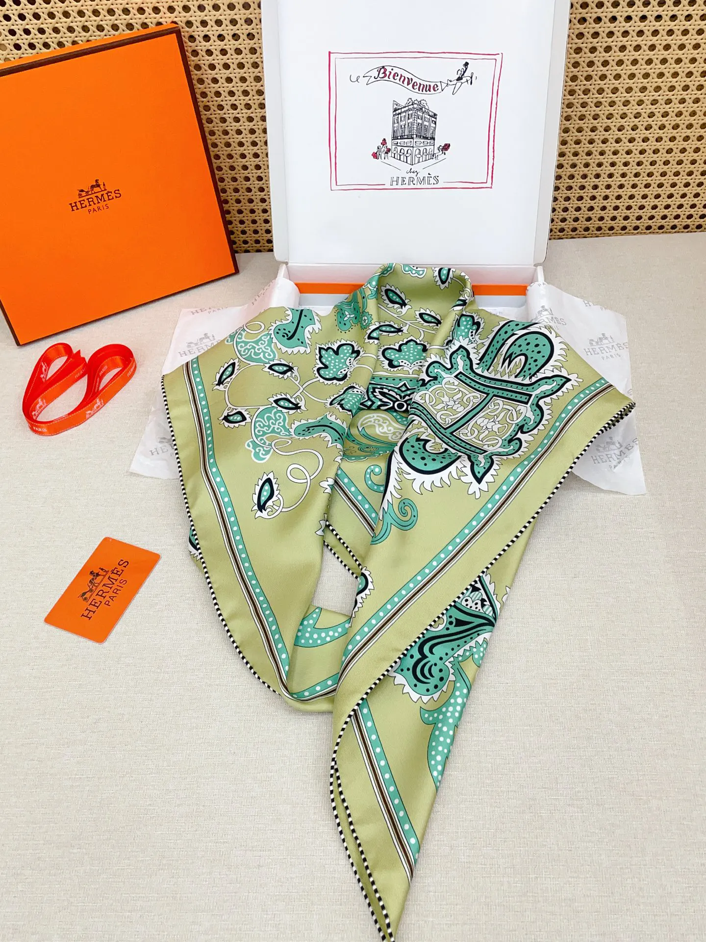 Hermès 丝巾 精致配饰