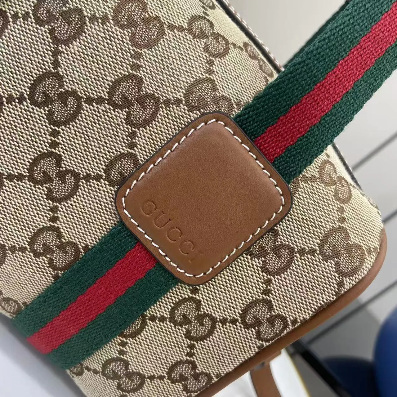 Gucci Brown Gold Fashion Item Travel Canvas