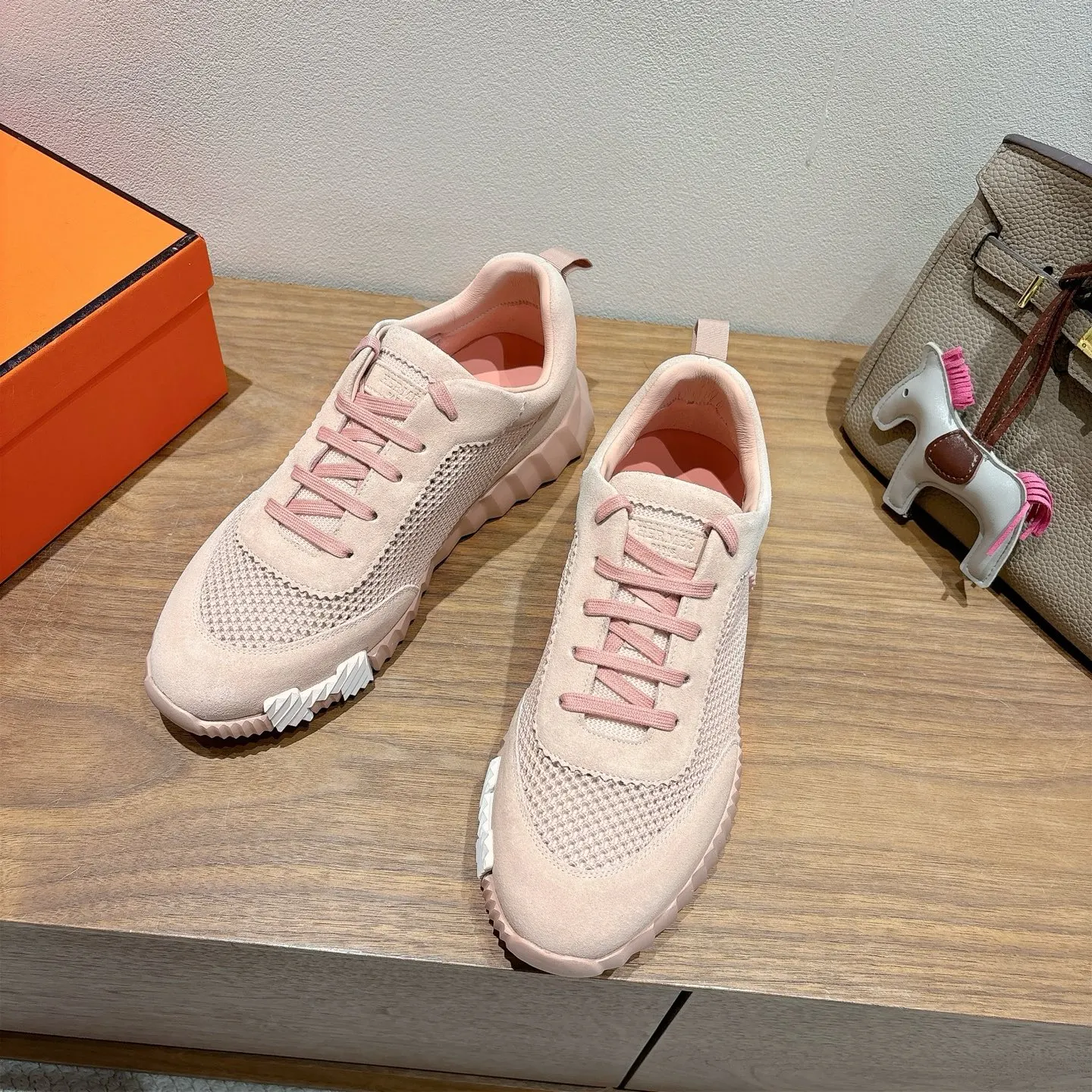Hermès SS Sneakers
