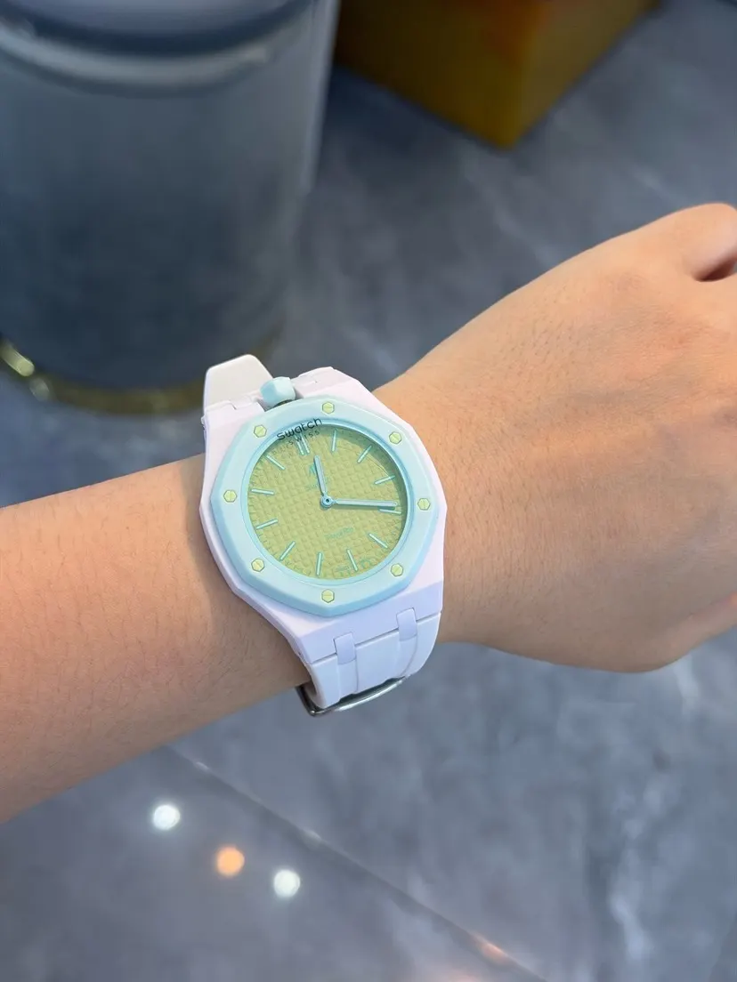 Watch Classic