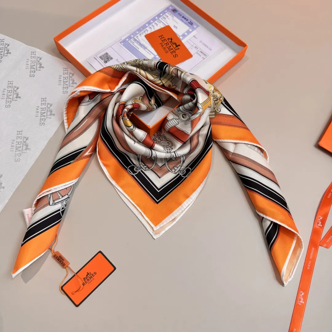 Hermès Scarf
