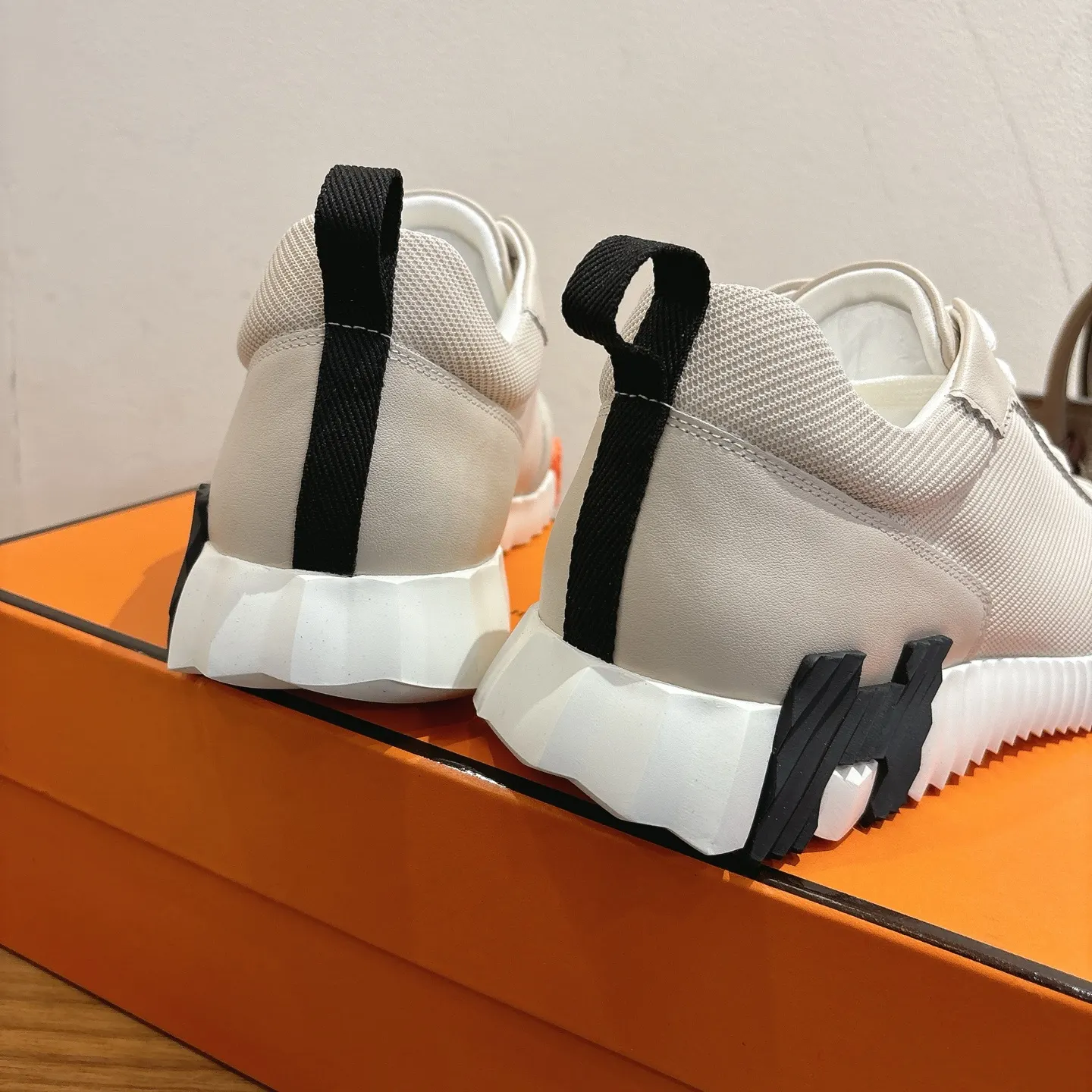 Hermès SS 运动鞋