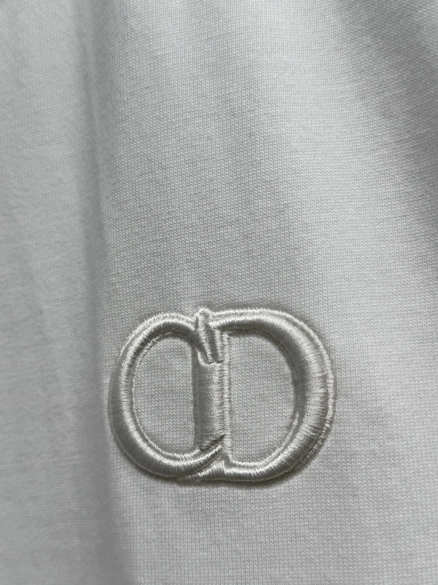 Dior 短袖T恤 精緻穿搭