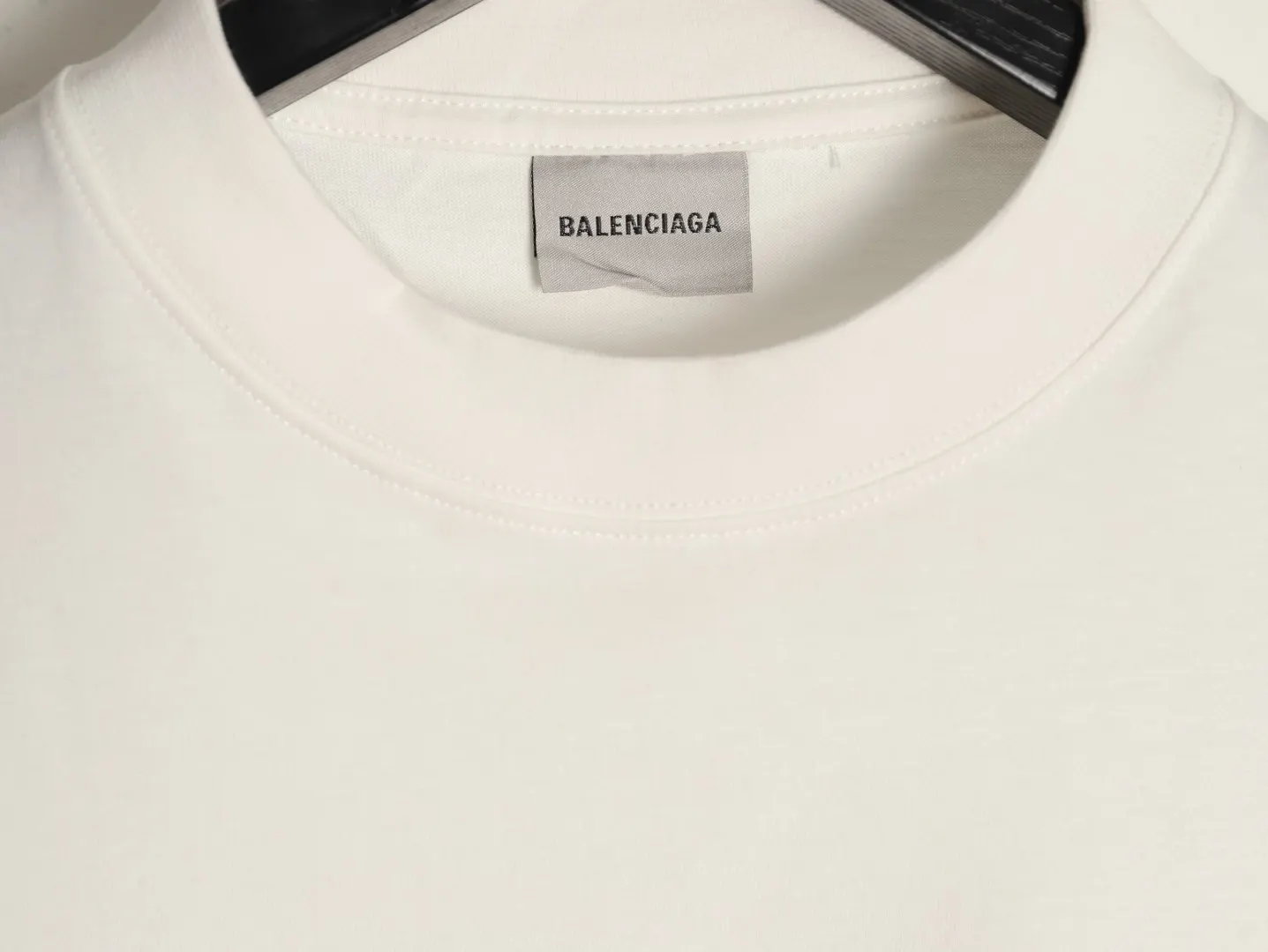 Balenciaga 26SS 短袖T恤 街头休闲款