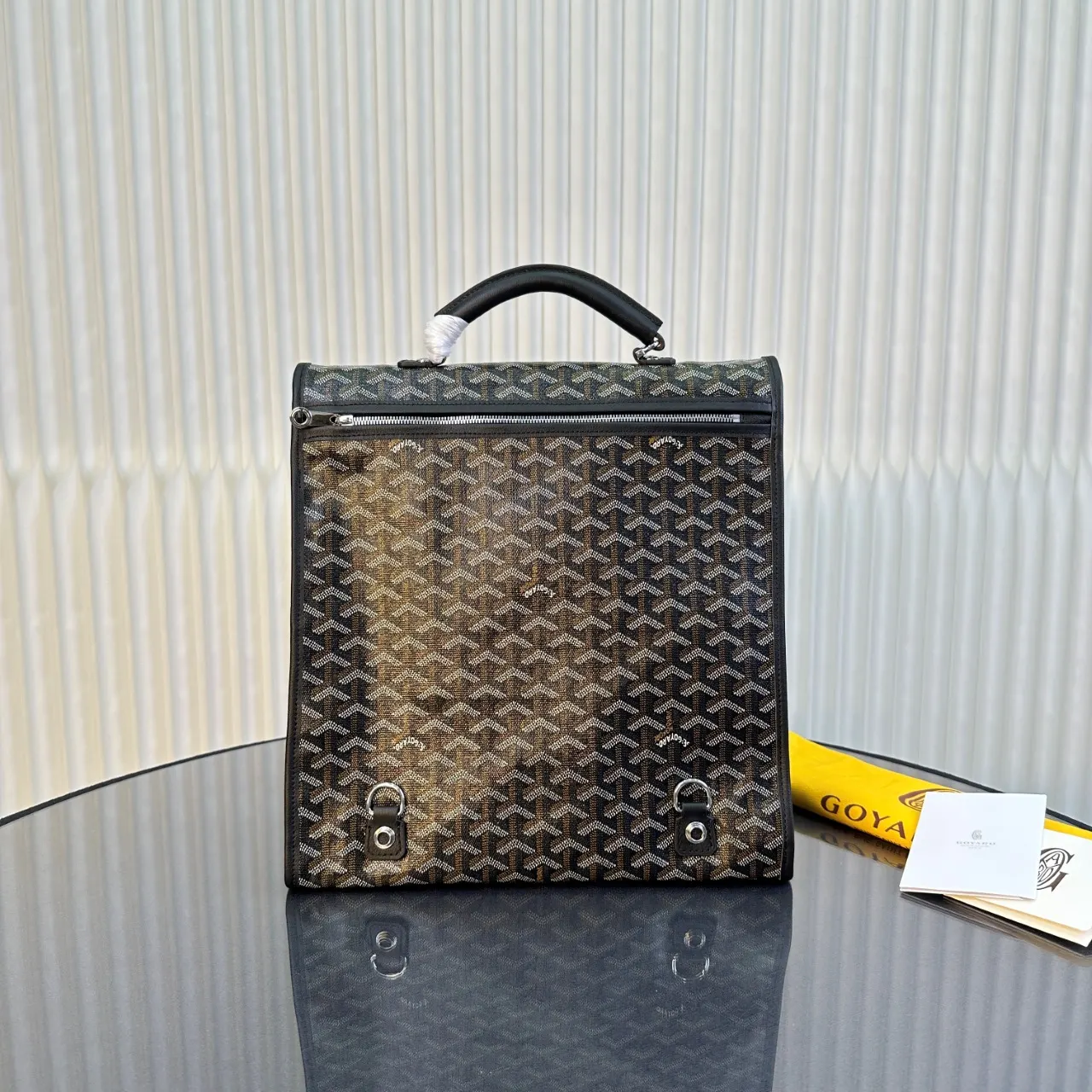 Goyard 外出旅行时请一定记得带上 Saint Léger 因 旅行包 大容量旅行款
