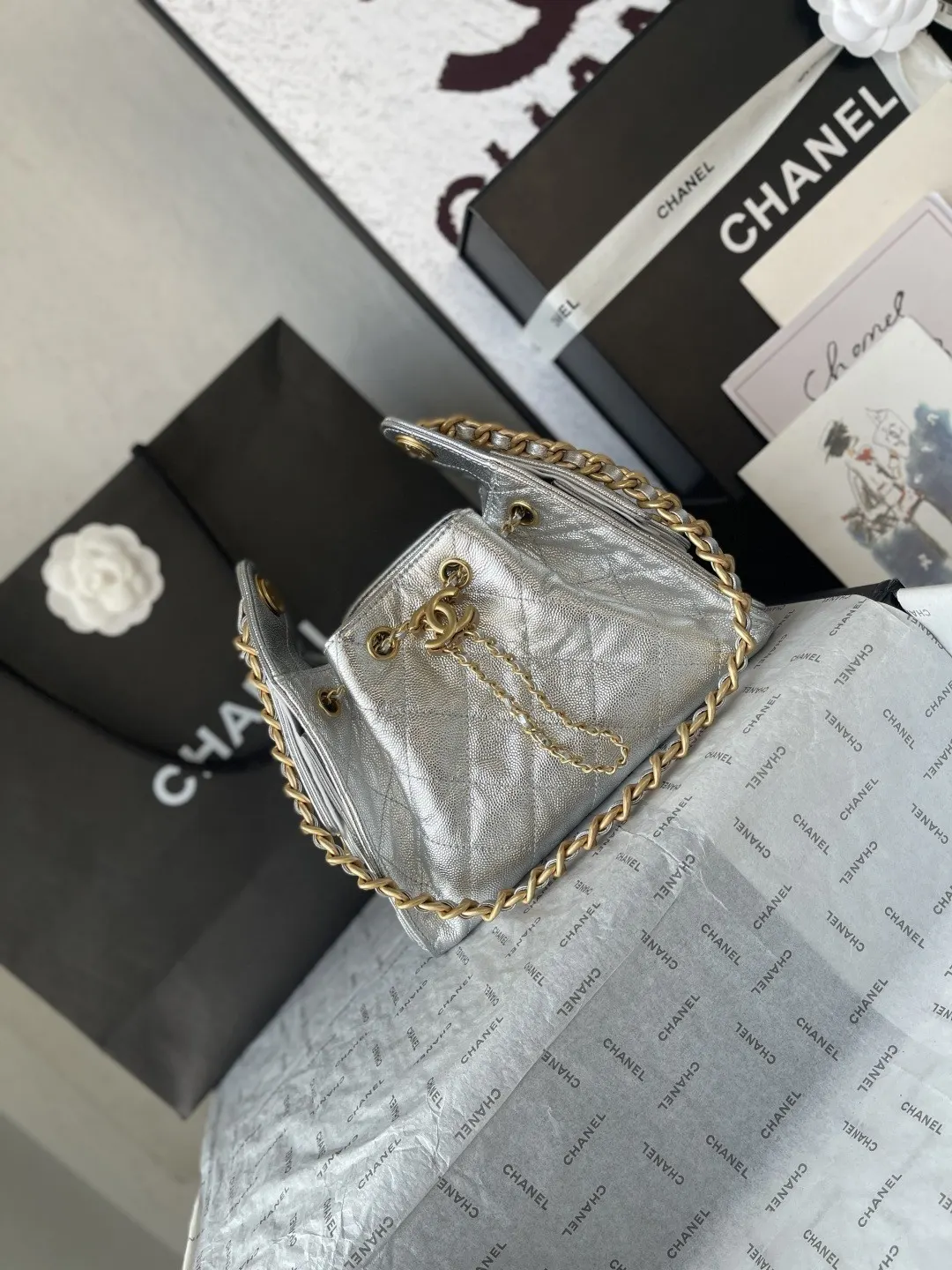 CHANEL 白色 银色 小牛皮 腋下包 复古腋下背款