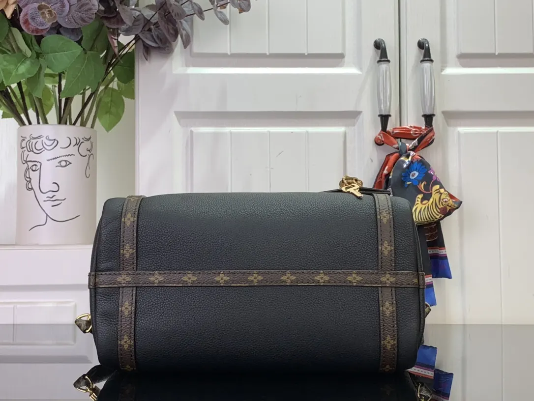 LV Keepall 黑色 牛皮 旅行包 大容量旅行款