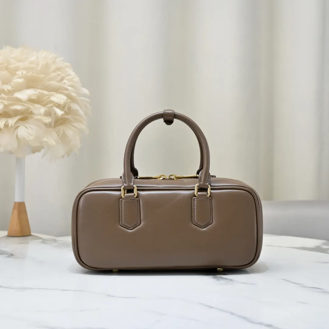 Top Handle Bag Commuter Leather
