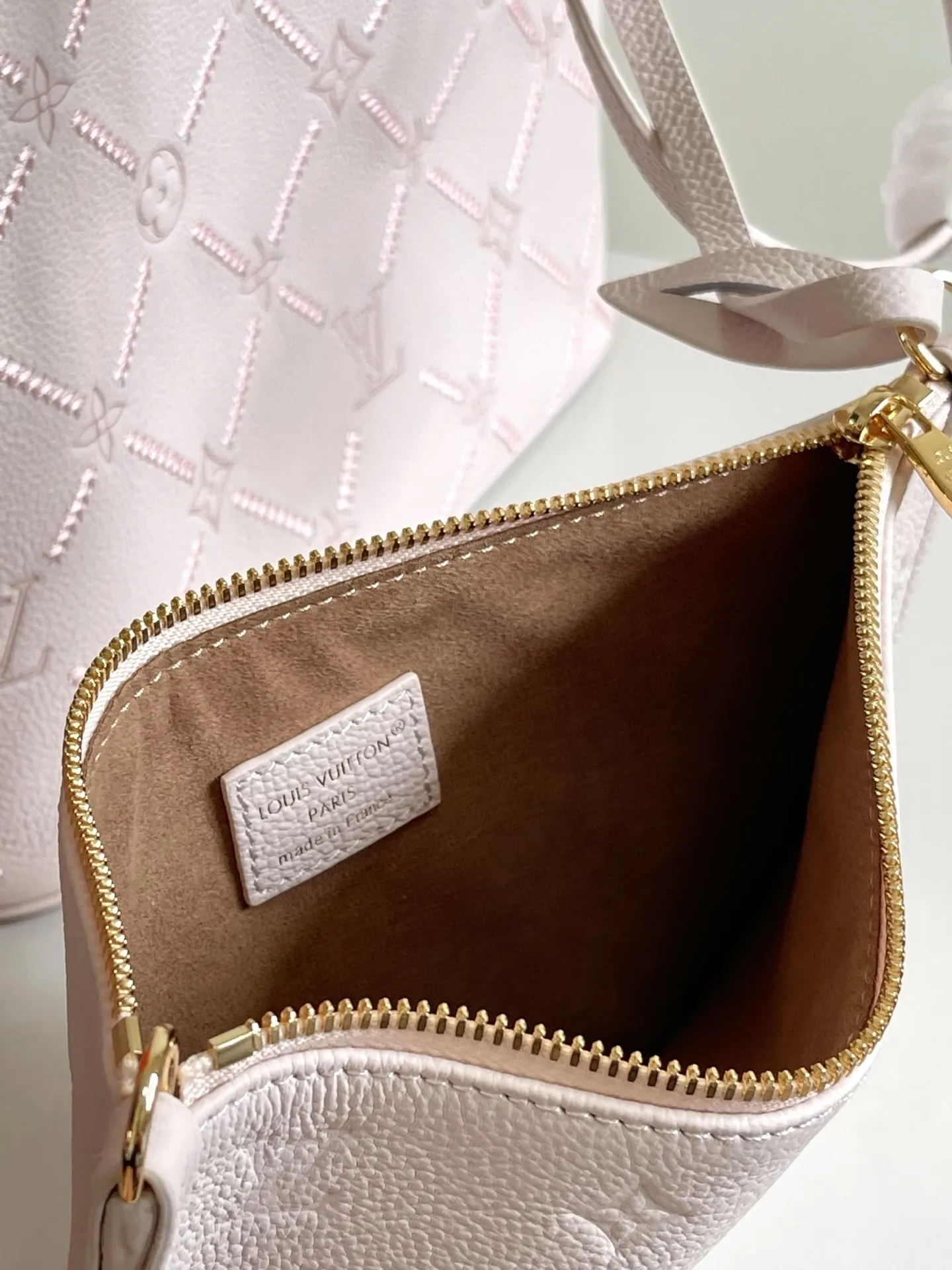 LV Neverfull 粉色 Mo托特包 大容量托特款