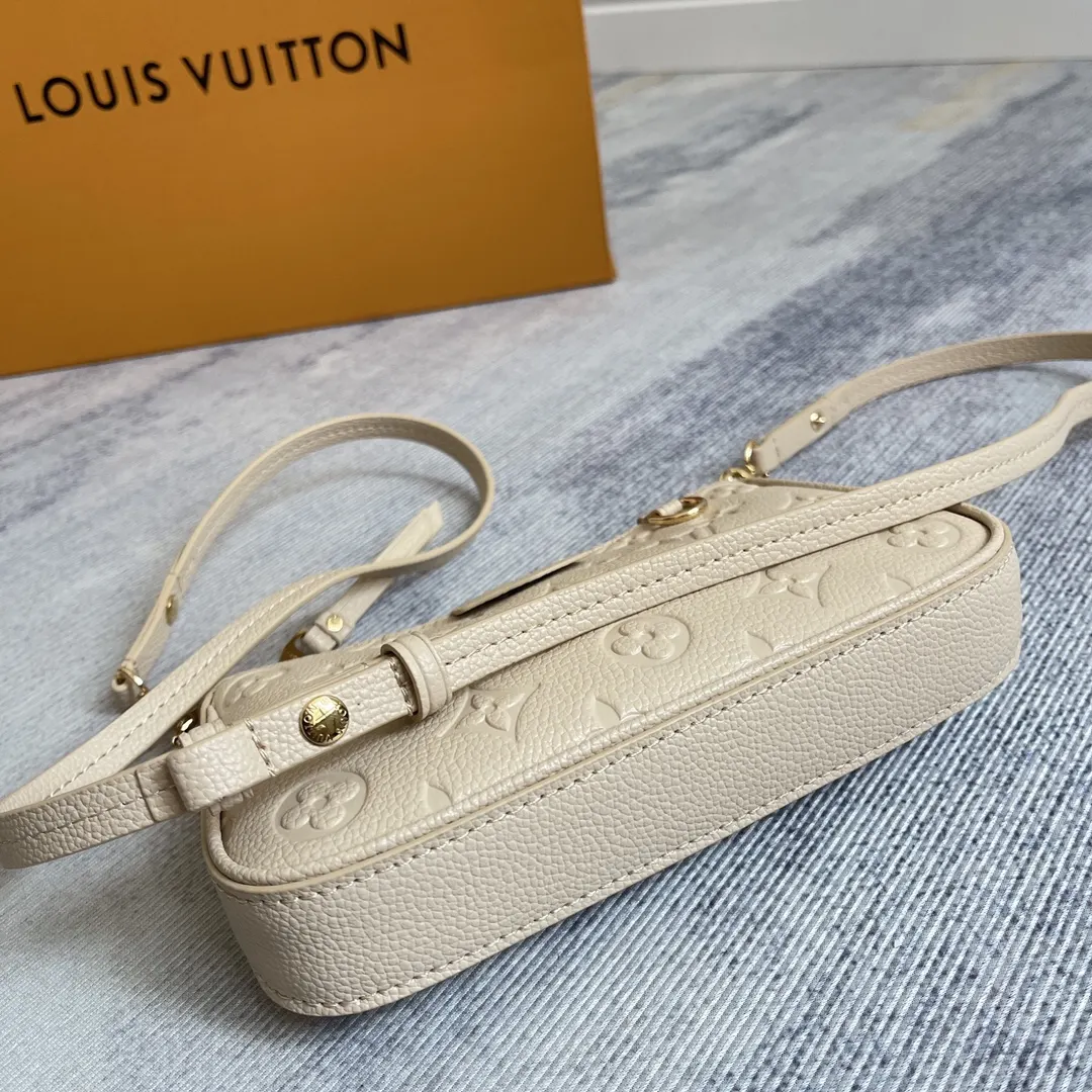 Black White Chain Bag