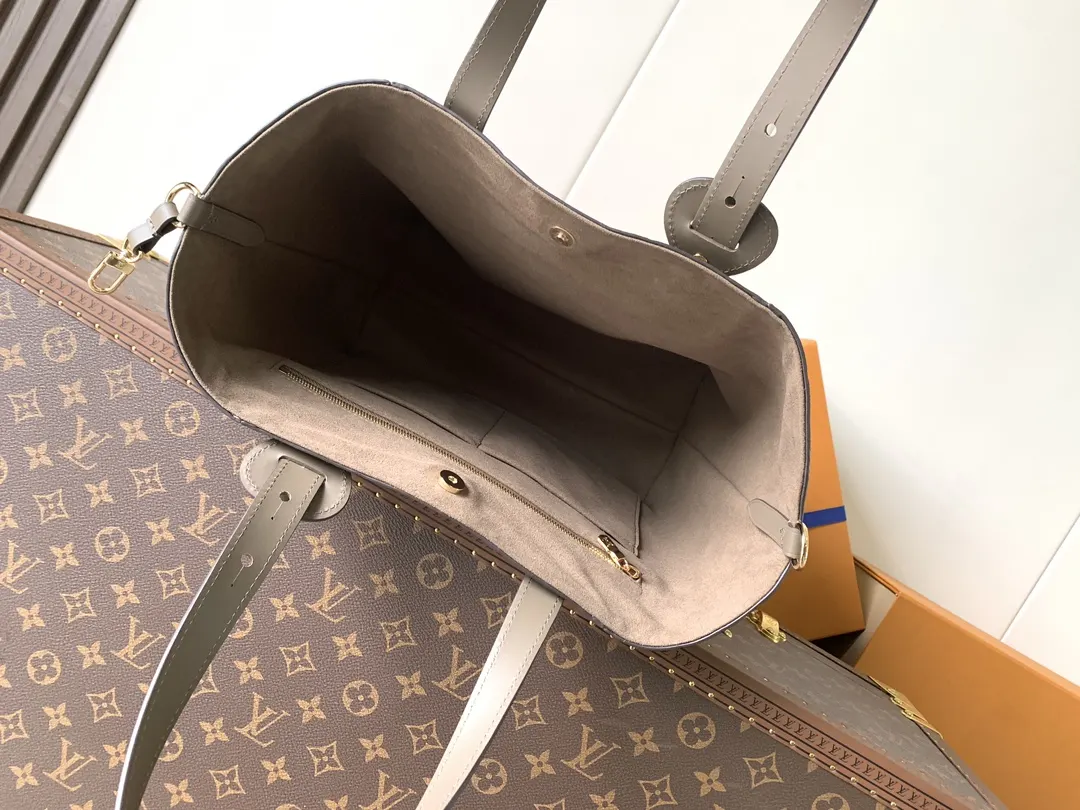 Louis Vuitton Black Tote Bag Leather Image 9 Louis Vuitton Black Tote Bag Leather Image 9