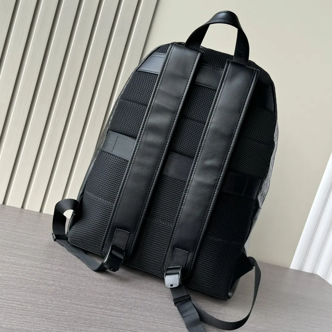 Prada 黑色 小牛皮 行李箱 旅行拉杆款 輕便出行款