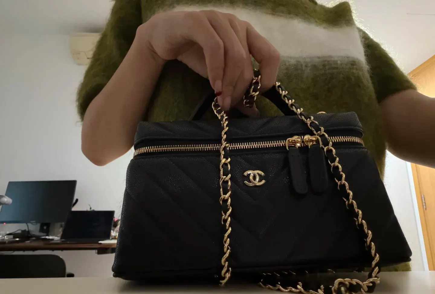 Chanel 黑色牛皮链条Hobo包 单肩 复古 腋下包