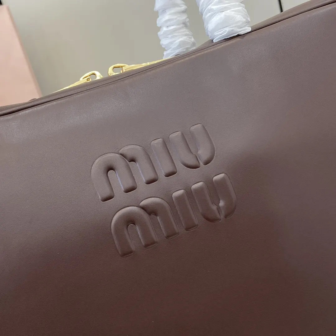 Gold Briefcase Business Commuter