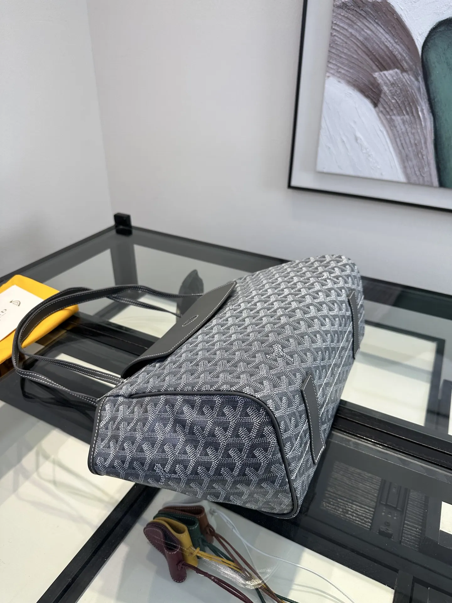 Goyard 灰色 无论你喜欢哪一种风格 低调内敛或高调前卫 休闲或精致 收纳包 旅行收纳款