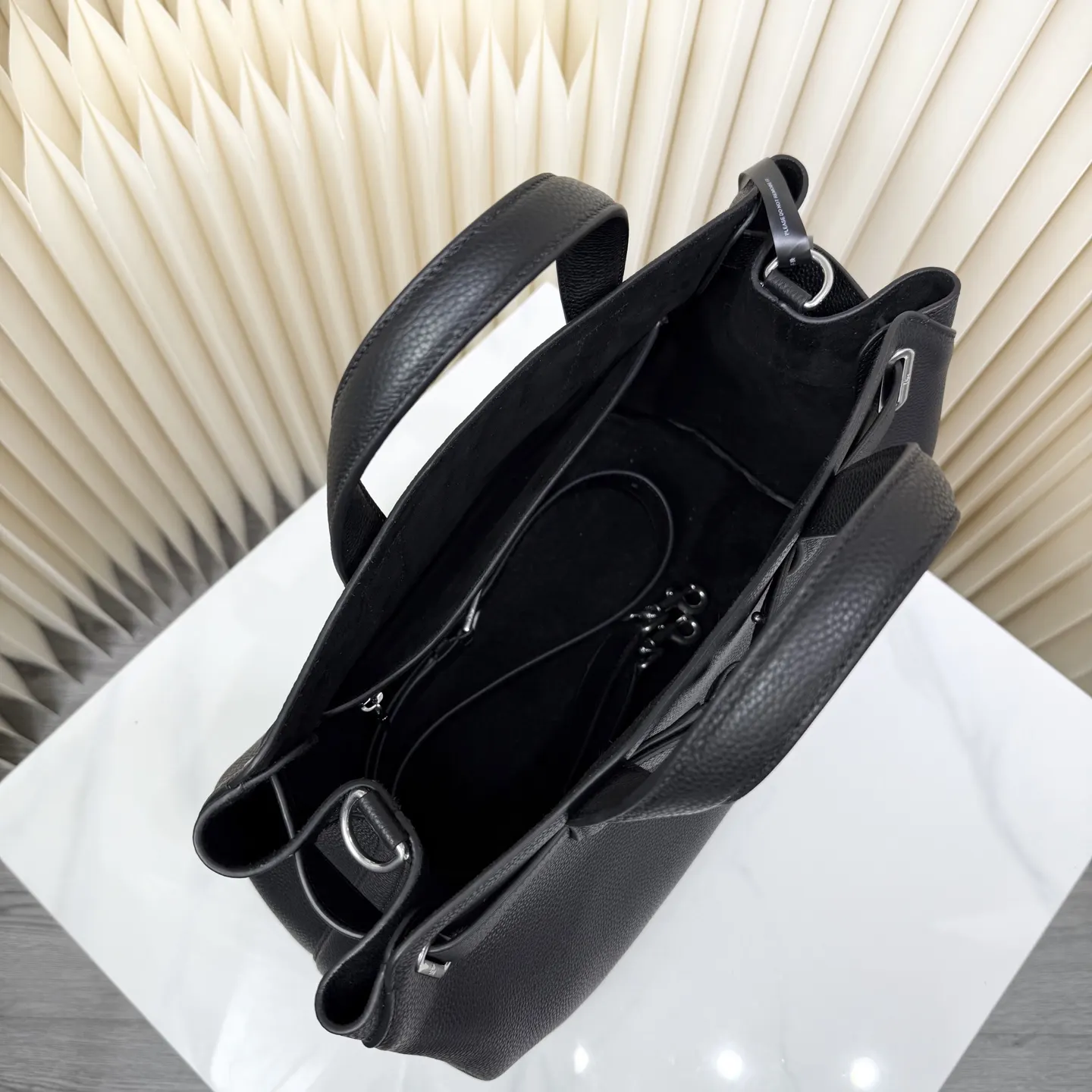 Dior 黑色 牛皮 市场 打版 保证进口头层牛皮 拒绝二层 收纳包 旅行收纳款