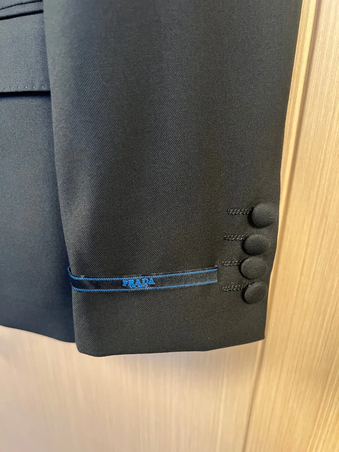 Prada Logo 西装套装
