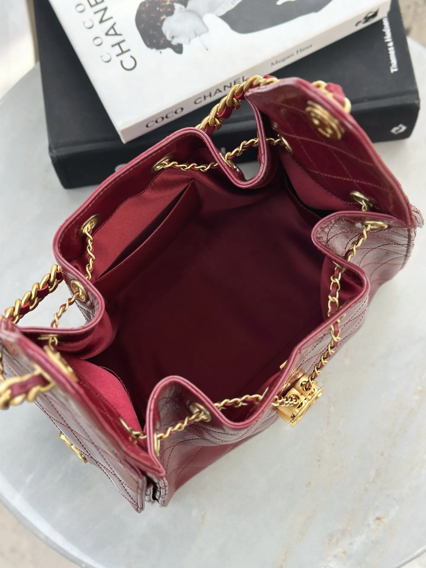 Chanel Oil Wax Sheepskin Hobo Underarm Bag One Shoulder Back Image 8 Chanel Oil Wax Sheepskin Hobo Underarm Bag One Shoulder Back Image 8