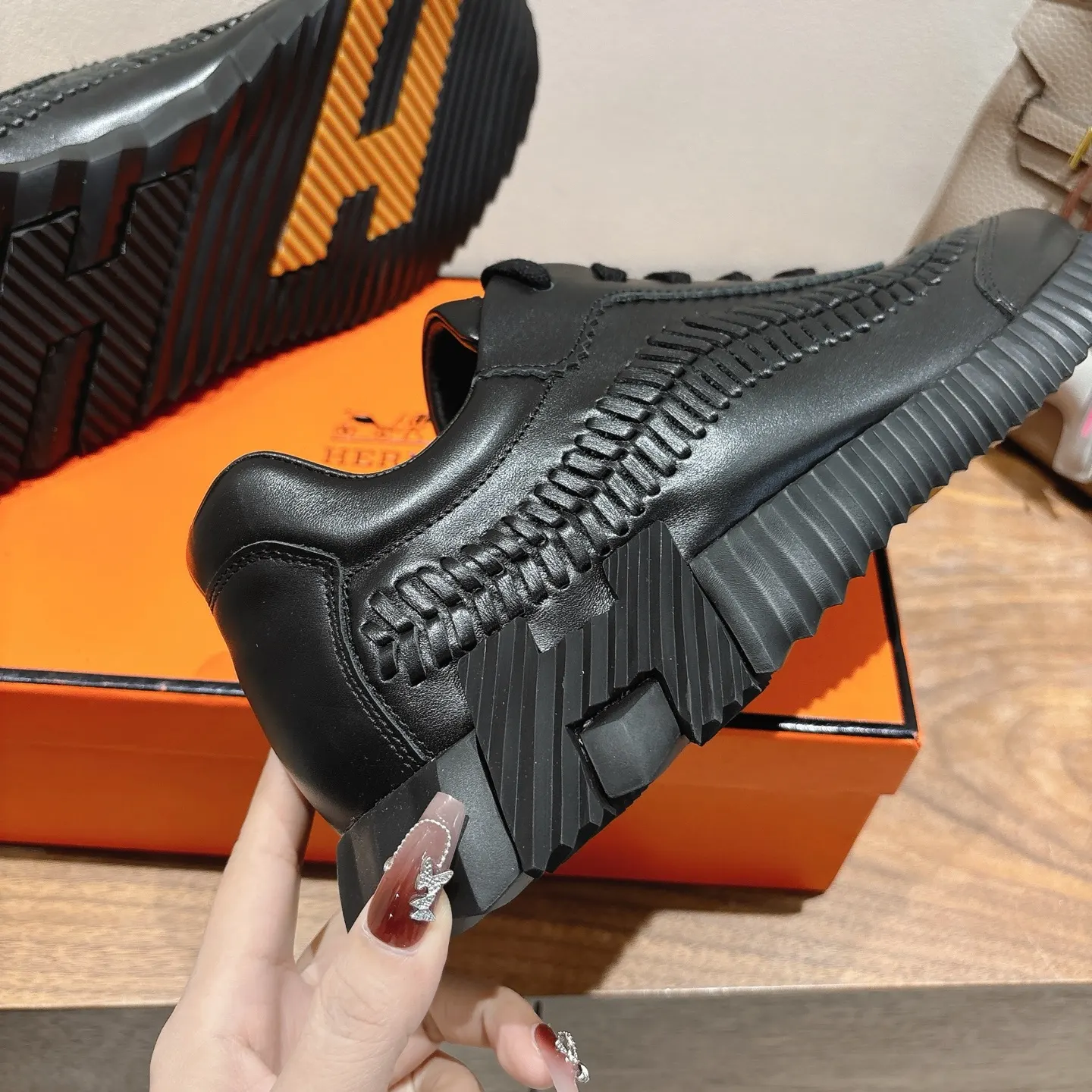 Hermès SS 运动鞋