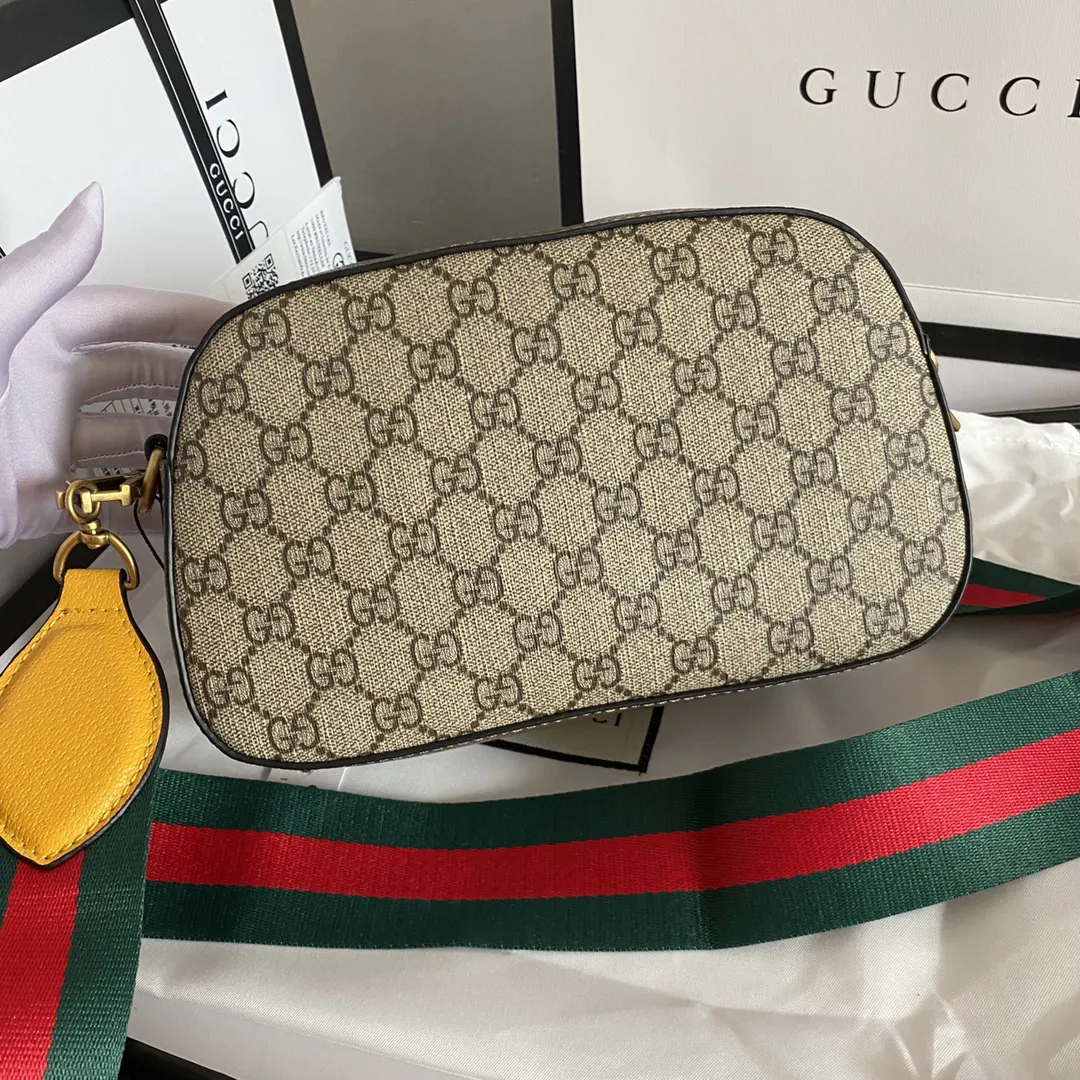 Gucci GG Supreme Ophidia 老花链条包 日常搭配
