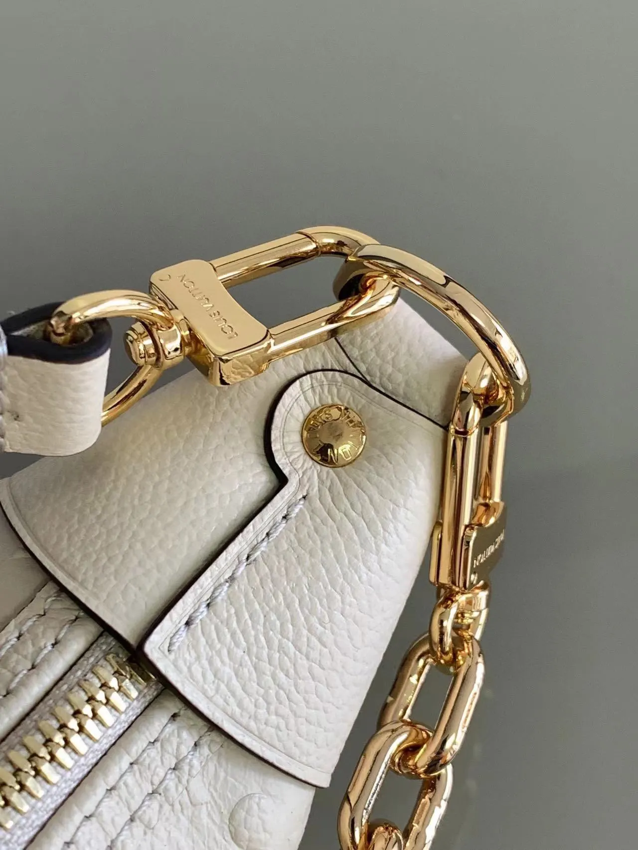Chain Bag Leather