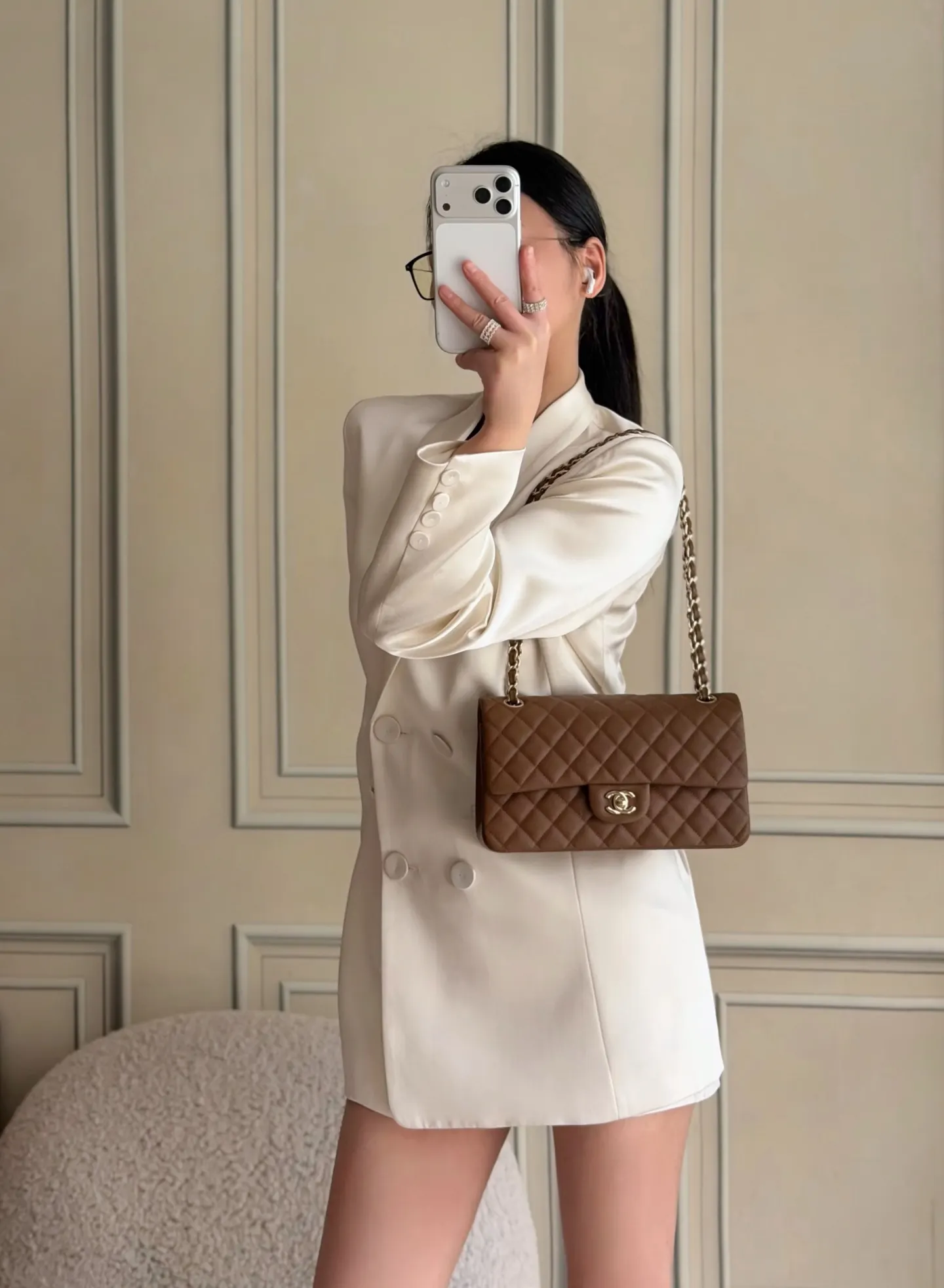 CHANEL 棕色牛皮菱格鏈條包 金扣款