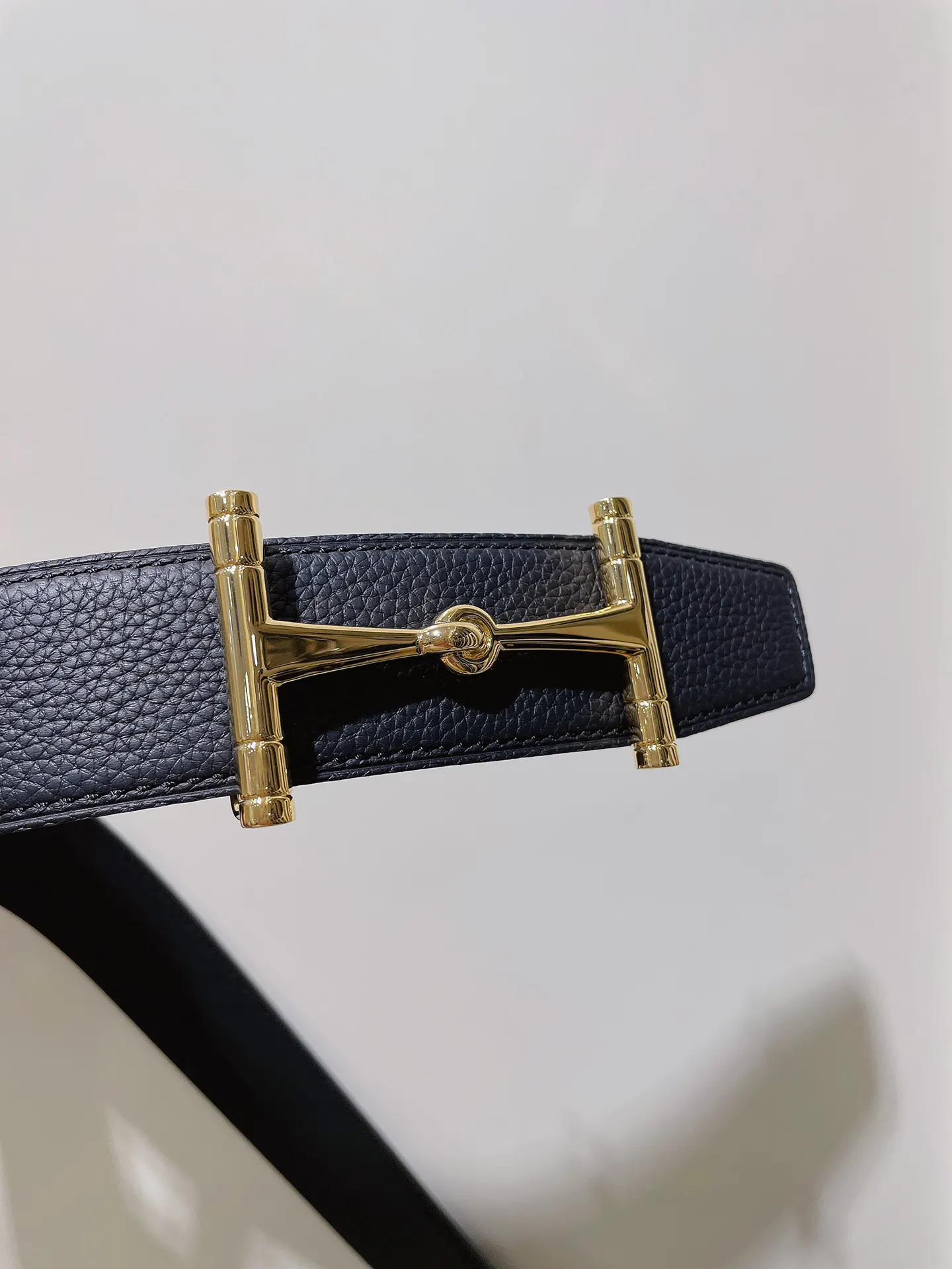 Hermès 牛皮 腰带 精致配饰