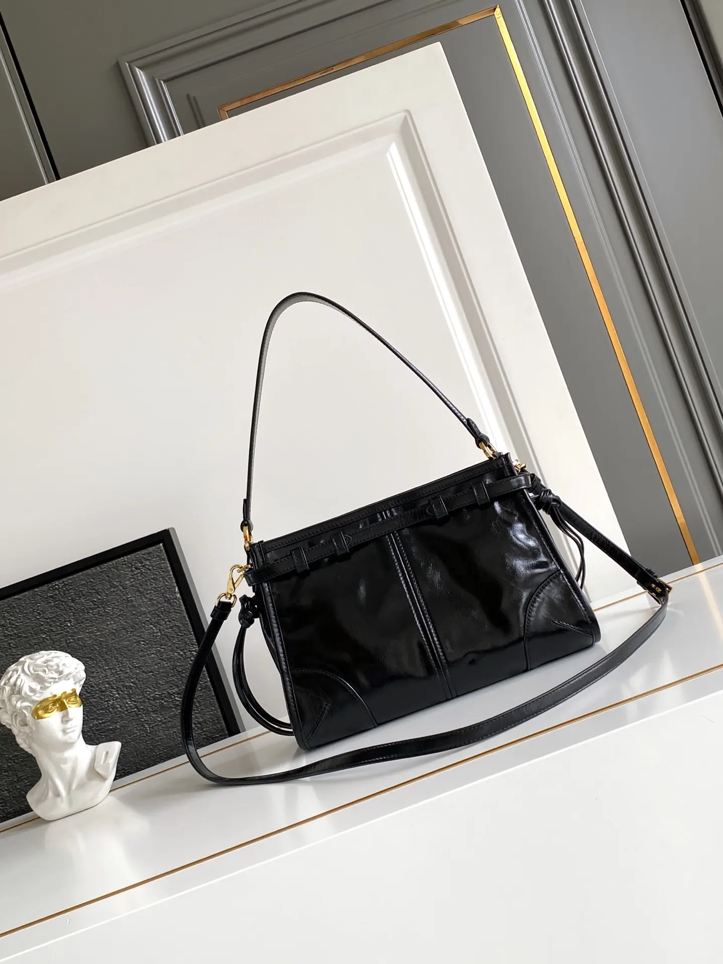Prada 1BC297 斜挎包
