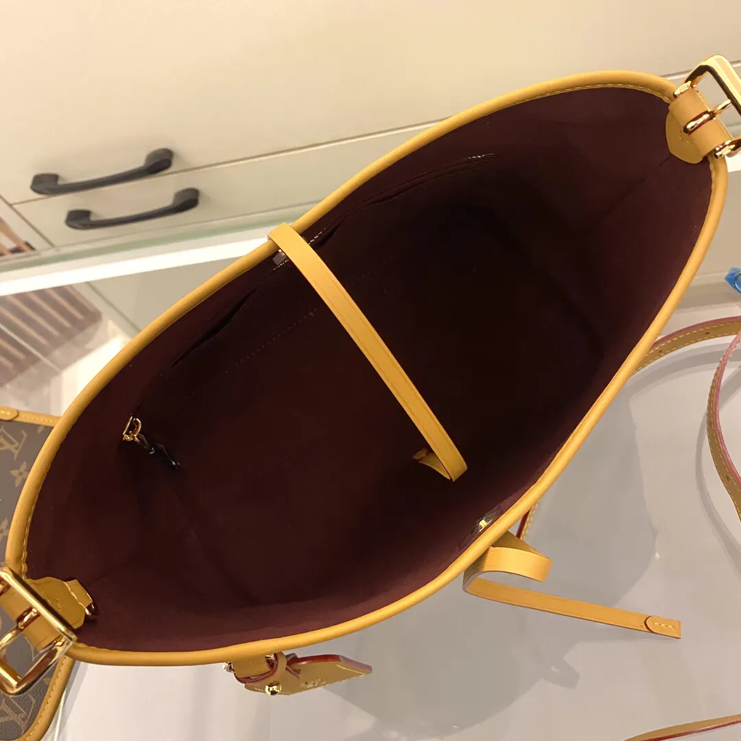 CarryAll 帆布 手拿包 精致手拿款