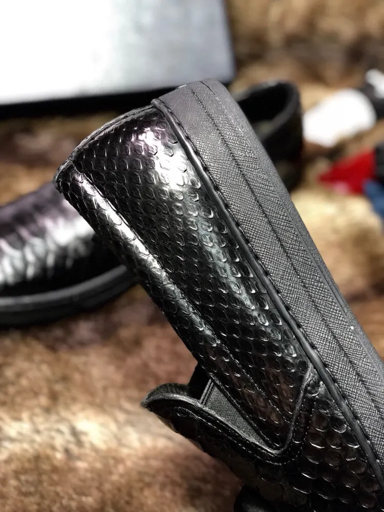 Prada 蟒蛇皮 休闲鞋 舒适