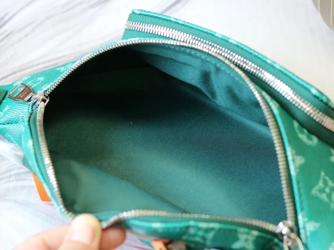 Belt Bag Casual Leather Image 9 Belt Bag Casual Leather Image 9