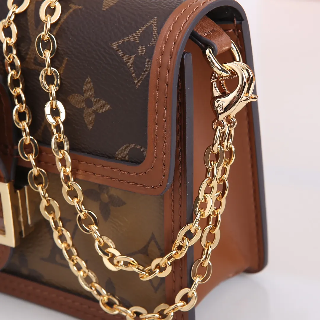 Louis Vuitton Chain Bag Leather