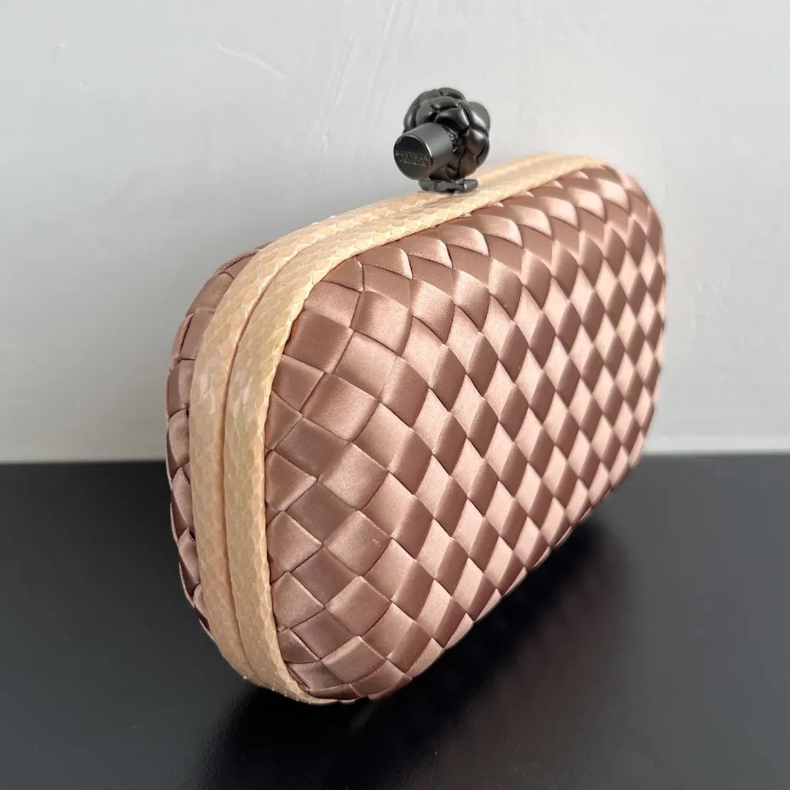 Bottega Veneta 化妝包 便携收納款