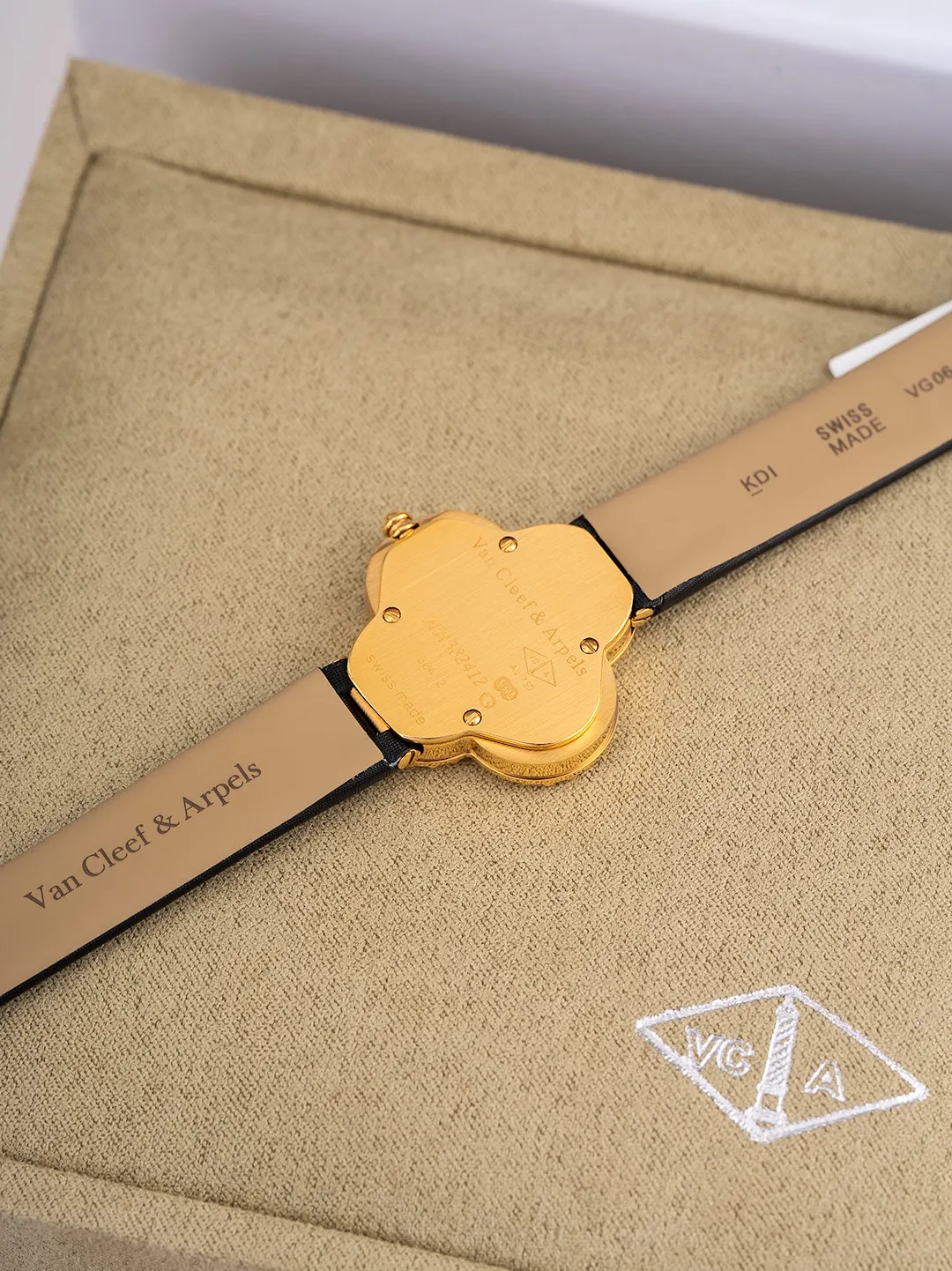 Van Cleef 批 盒 市场 VCA厂 手錶 經典腕表款(數字9) Van Cleef 批 盒 市场 VCA厂 手錶 經典腕表款(數字9)