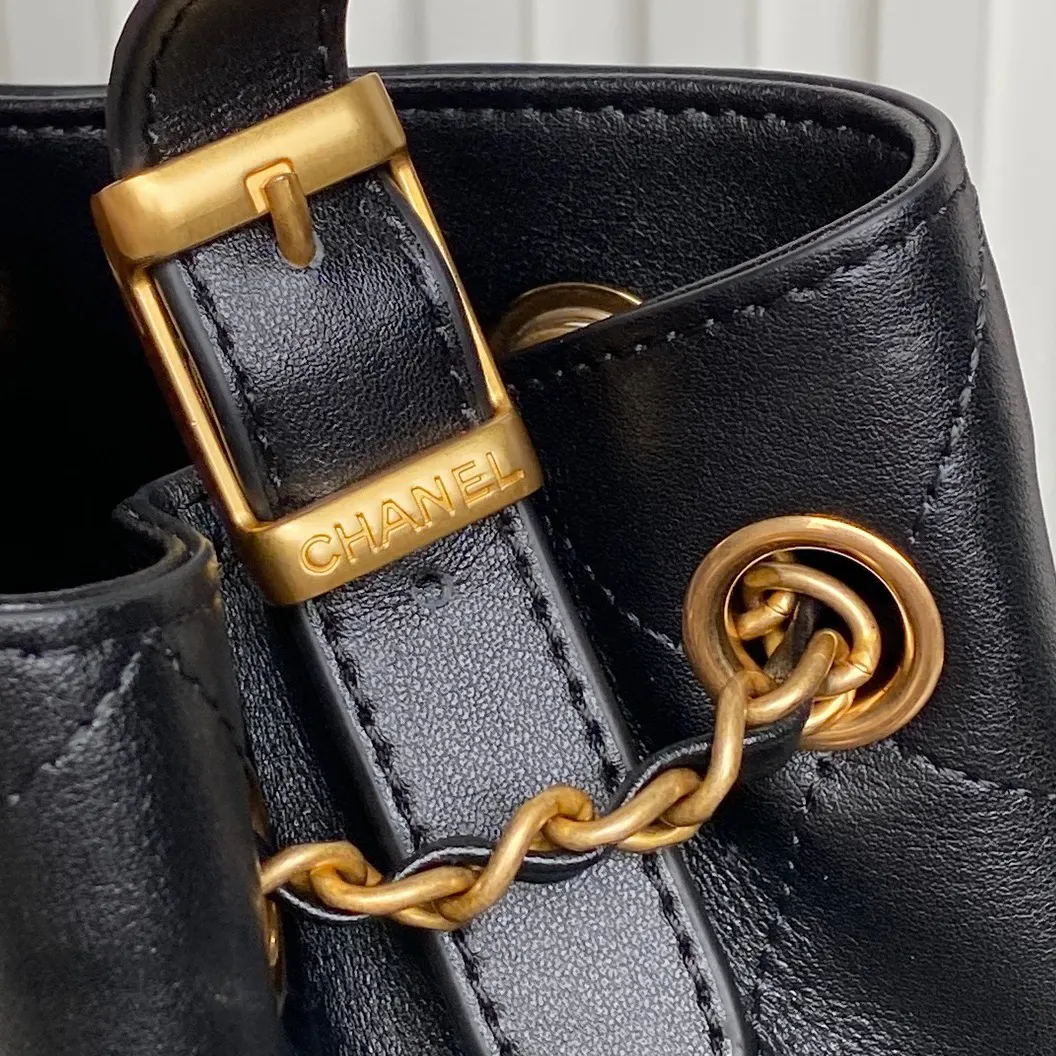 Chanel Tote Bag Leather
