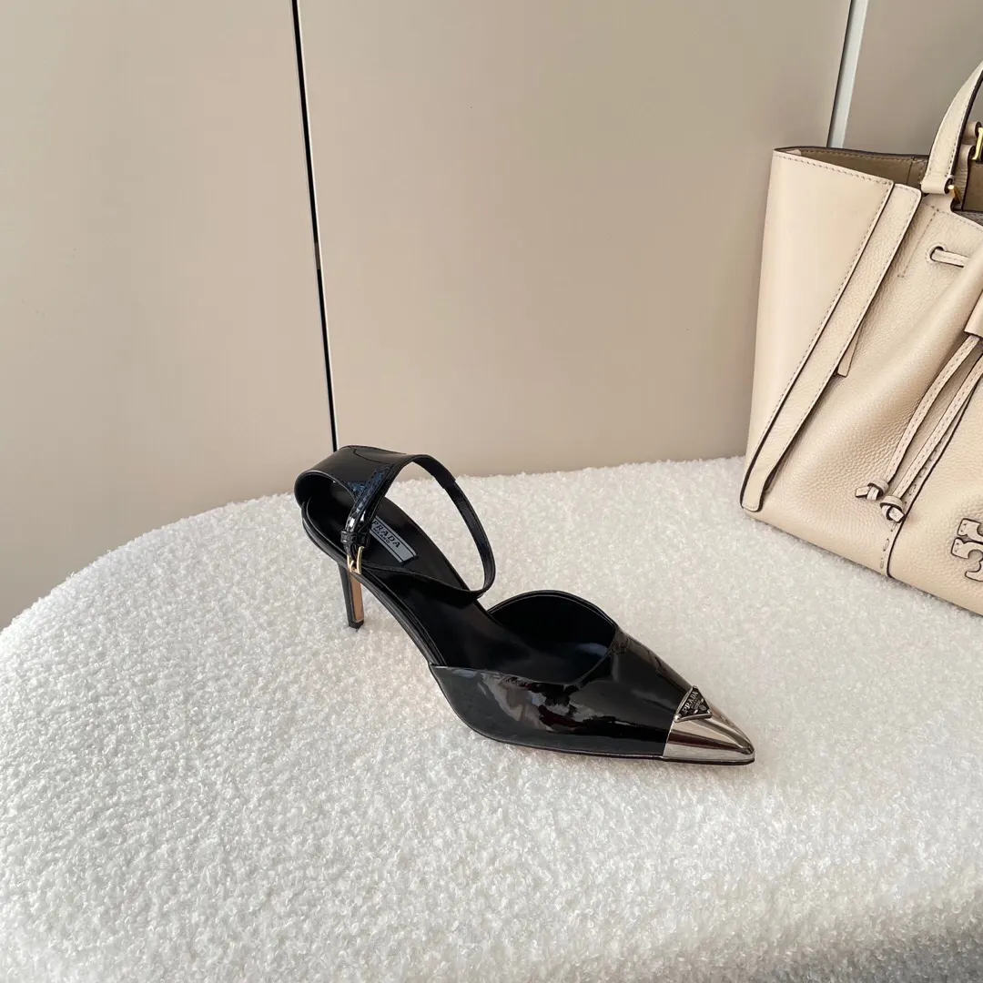 Prada 皮革 拖鞋
