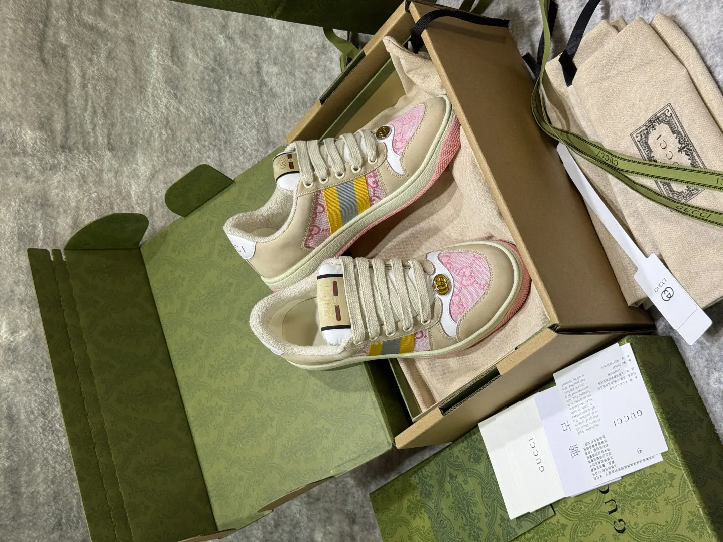 Gucci Logo休闲运动鞋