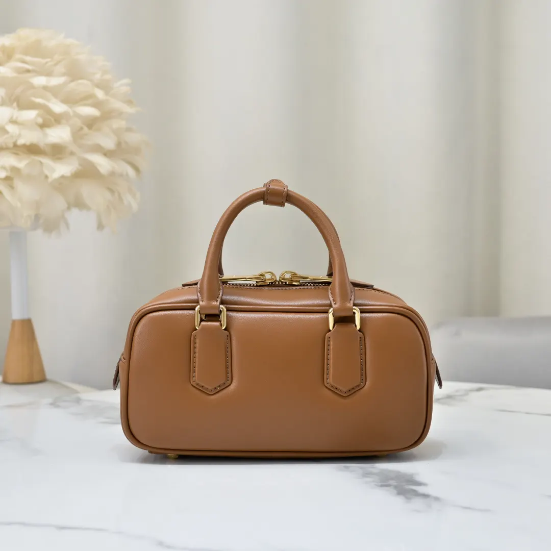 Top Handle Bag Commuter Leather