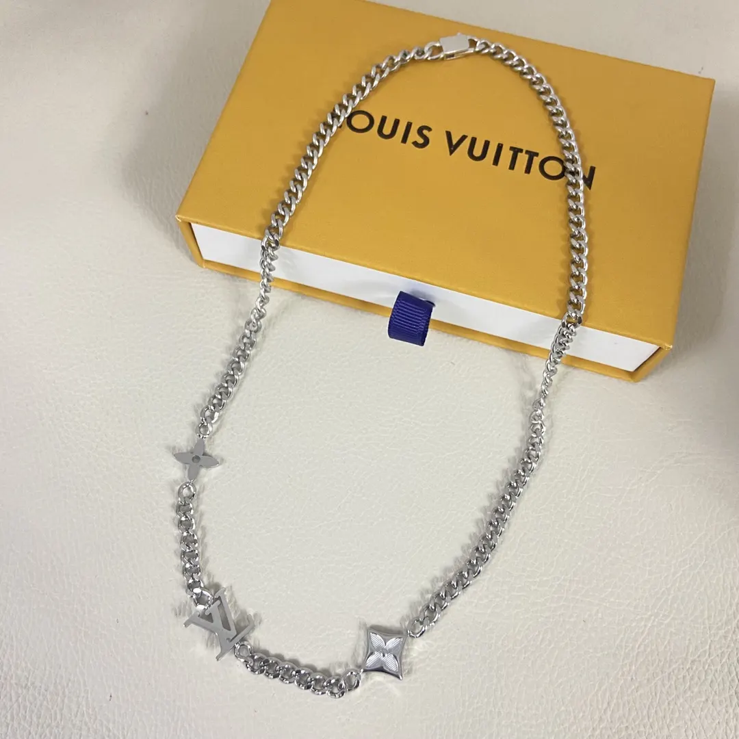 Louis Vuitton Fashion Item